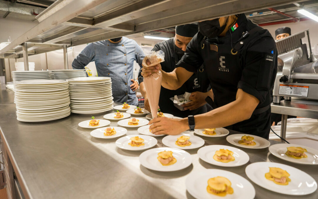 Optimising F&B Staff Training: Key Strategies to Boost Efficiency and Customer Satisfaction